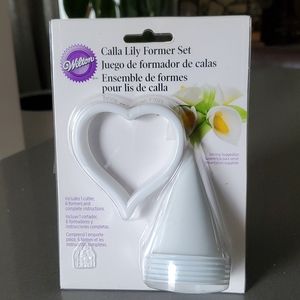 Calla Lily Former Set "new"